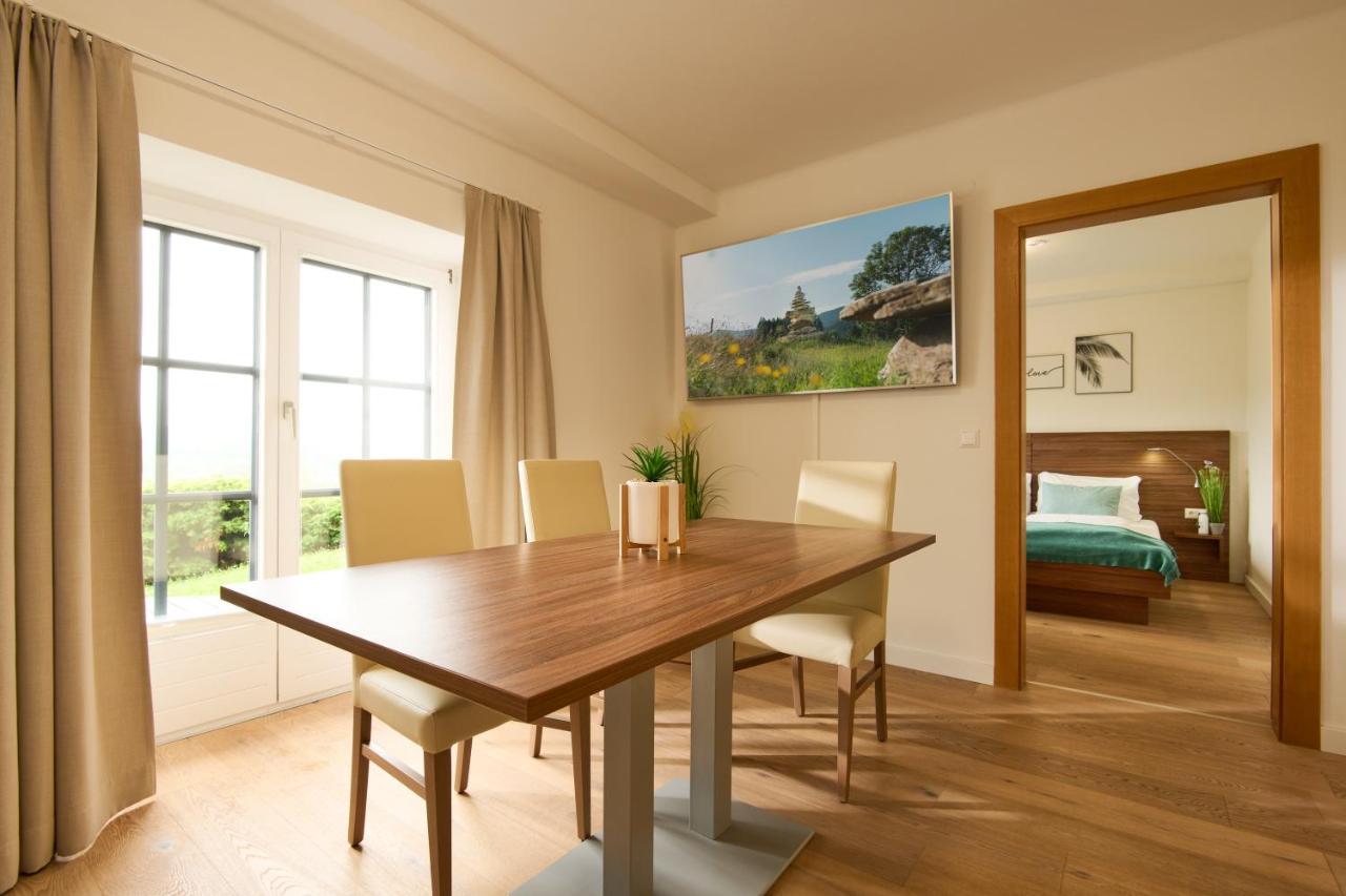 Haus Aussicht - Ferienwohnungen Velden Velden am Wörthersee Eksteriør billede