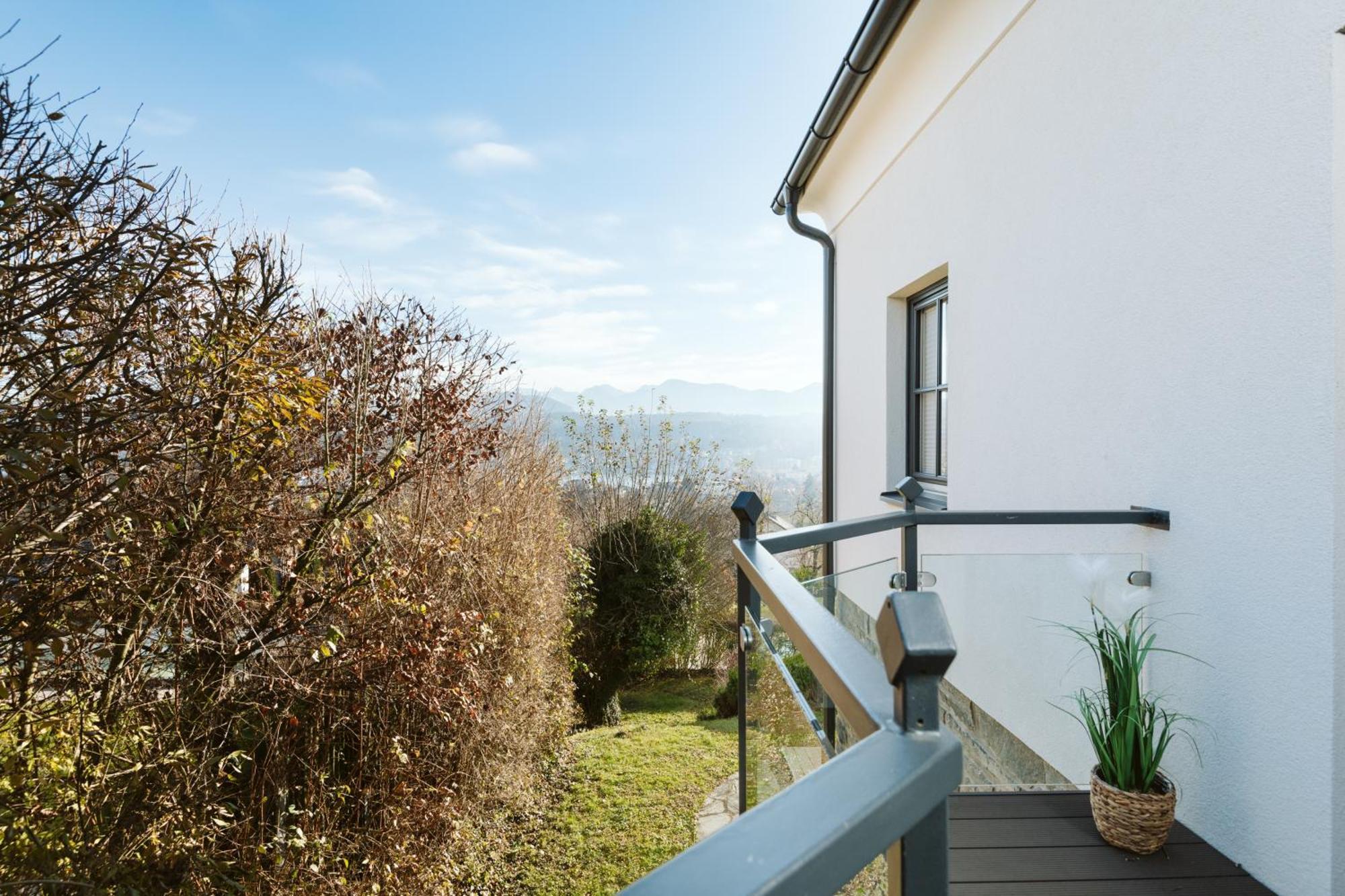 Haus Aussicht - Ferienwohnungen Velden Velden am Wörthersee Værelse billede